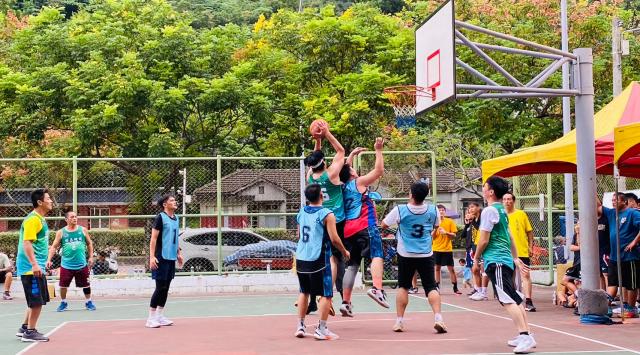 https://www.fusps.hlc.edu.tw/uploads/tadgallery/2023_10_31/20922_LINE_ALBUM_1021022校慶籃球比賽_231031_43.jpg 