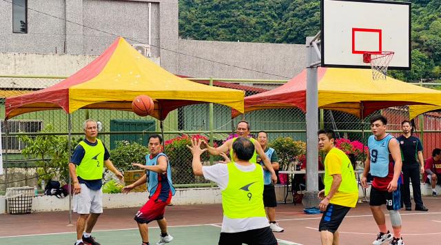 https://www.fusps.hlc.edu.tw/uploads/tadgallery/2023_10_31/20957_LINE_ALBUM_1021022校慶籃球比賽_231031_78.jpg 