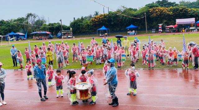 https://www.fusps.hlc.edu.tw/uploads/tadgallery/2023_10_31/21461_LINE_ALBUM_1021028百年校慶運動會_231031_151.jpg 