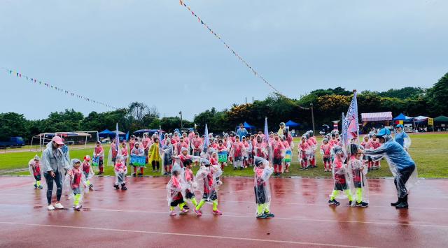 https://www.fusps.hlc.edu.tw/uploads/tadgallery/2023_10_31/21470_LINE_ALBUM_1021028百年校慶運動會_231031_160.jpg 