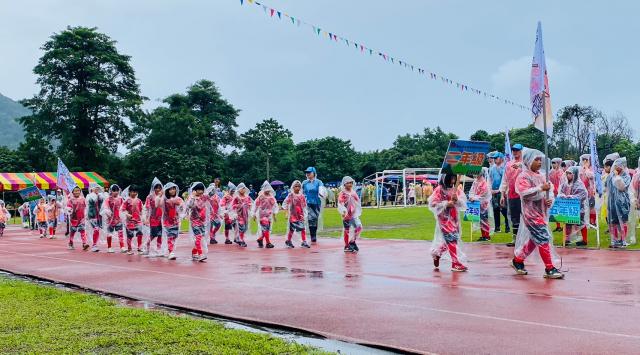 https://www.fusps.hlc.edu.tw/uploads/tadgallery/2023_10_31/21476_LINE_ALBUM_1021028百年校慶運動會_231031_166.jpg 