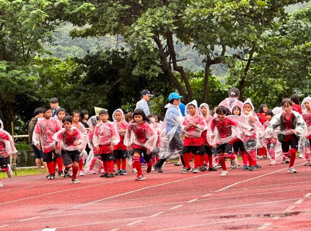 https://www.fusps.hlc.edu.tw/uploads/tadgallery/2023_10_31/21532_LINE_ALBUM_1021028百年校慶運動會_231031_222.jpg 