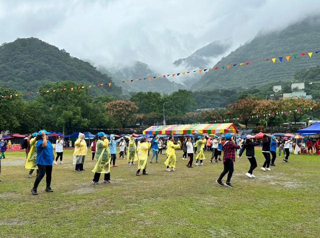 https://www.fusps.hlc.edu.tw/uploads/tadgallery/2023_10_31/21547_LINE_ALBUM_1021028百年校慶運動會_231031_237.jpg 