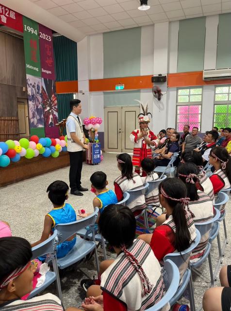 https://www.fusps.hlc.edu.tw/uploads/tadgallery/2024_09_02/21679_LINE_ALBUM_112學年度畢業典禮_240902_23.jpg 