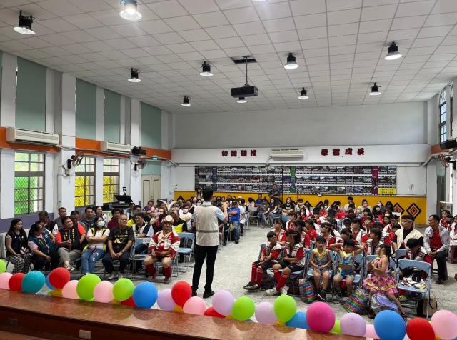 https://www.fusps.hlc.edu.tw/uploads/tadgallery/2024_09_02/21693_LINE_ALBUM_112學年度畢業典禮_240902_37.jpg 
