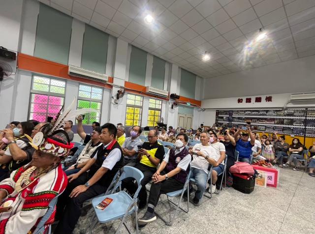 https://www.fusps.hlc.edu.tw/uploads/tadgallery/2024_09_02/21722_LINE_ALBUM_112學年度畢業典禮_240902_66.jpg 